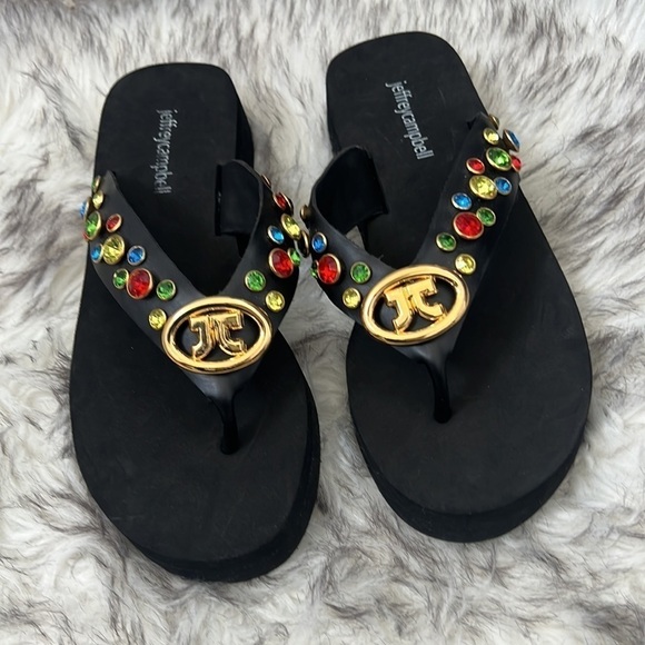 Jeffrey Campbell
Iconics Black Gold Leather - Picture 5 of 9